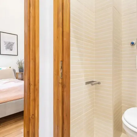 Izabella Harmony Apartment *